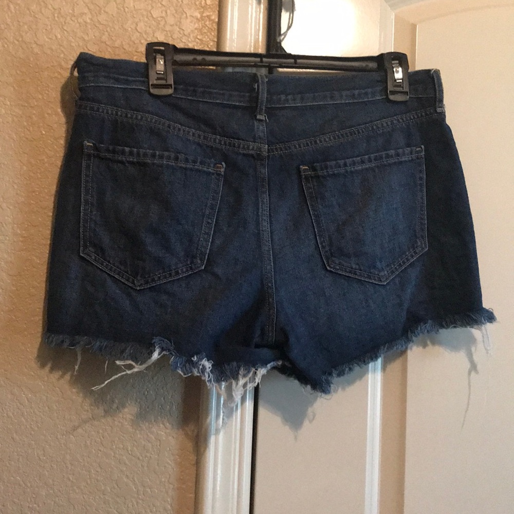 Shorts - Picture 2 of 2